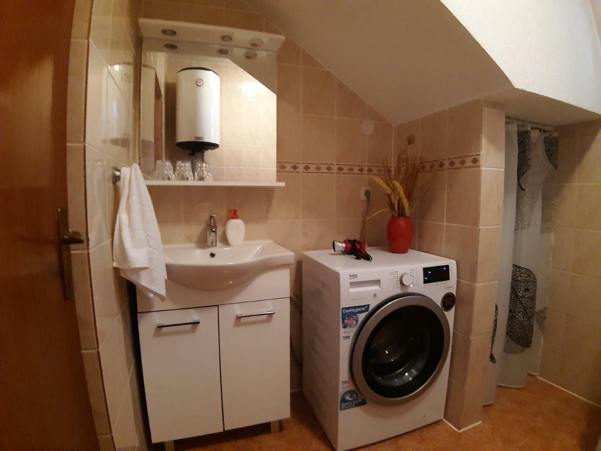 House Jelena&Marija Apartman Rakovica Kültér fotó