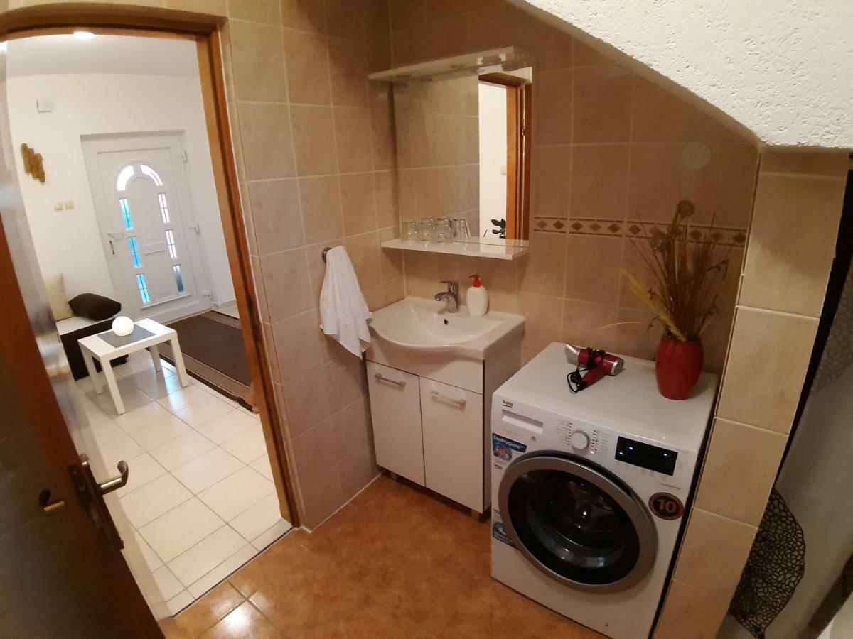 House Jelena&Marija Apartman Rakovica Kültér fotó